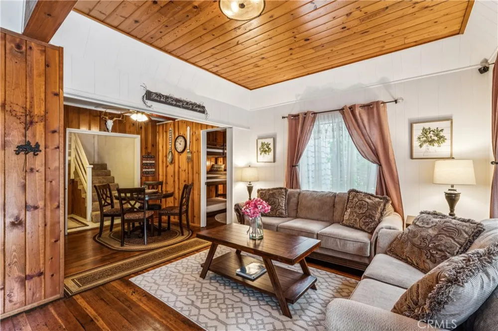 27048 State Highway 189 Blue Jay, CA 92317