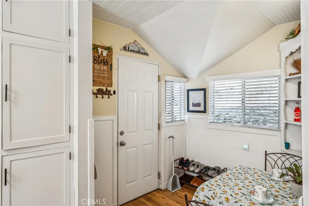 27048 State Highway 189 Blue Jay, CA 92317