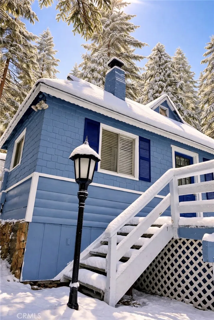 27048 State Highway 189 Blue Jay, CA 92317