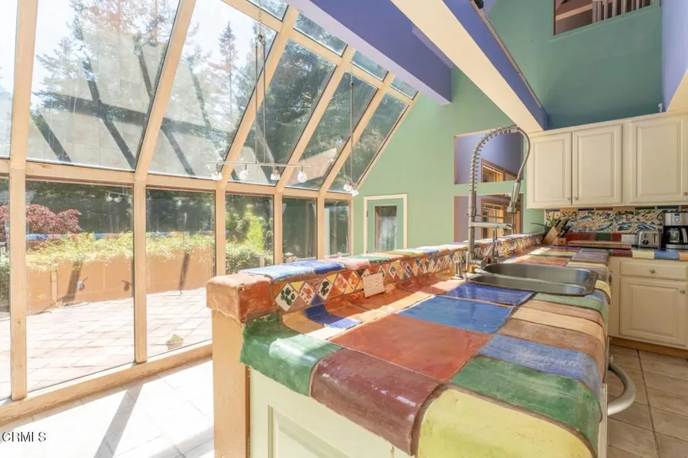 33100 Frog Pond Road Little River, CA 95456