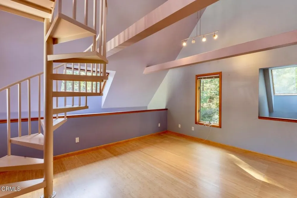33100 Frog Pond Road Little River, CA 95456