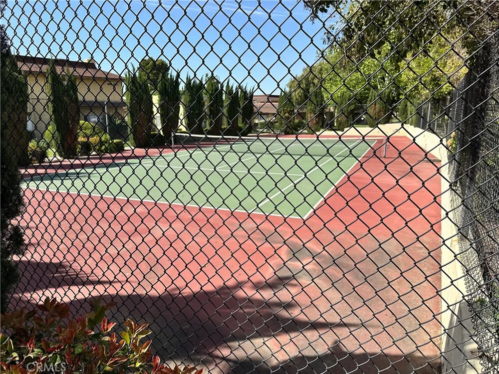1537 W Avenue L #4 Lancaster, CA 93534