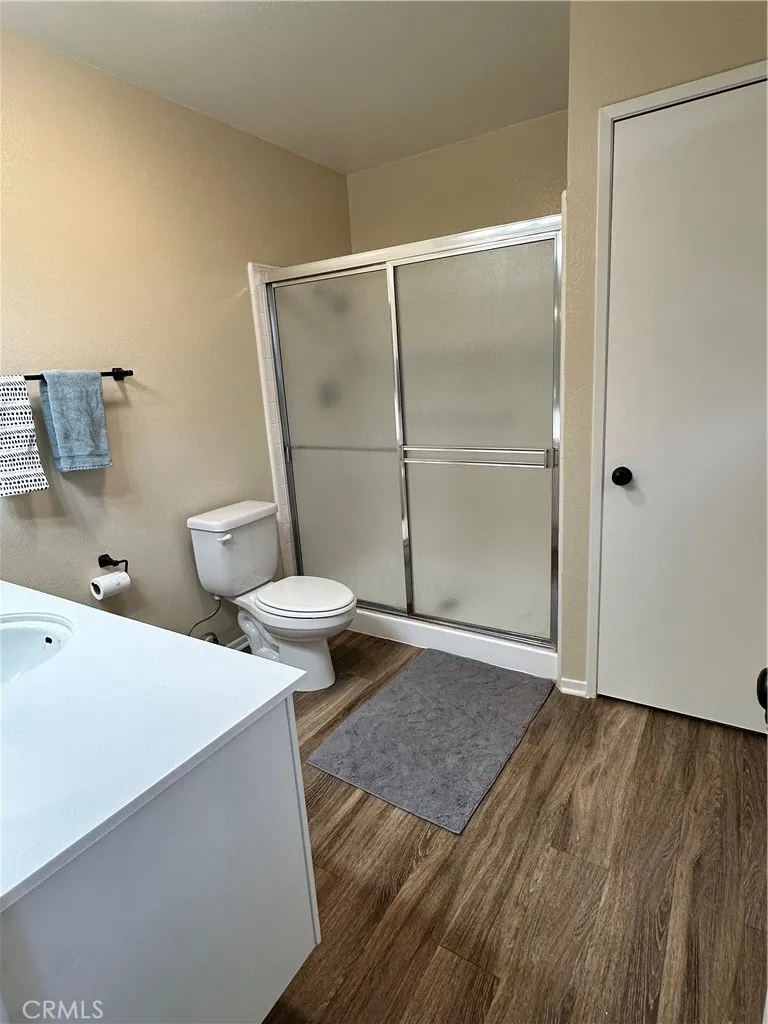 1537 W Avenue L #4 Lancaster, CA 93534