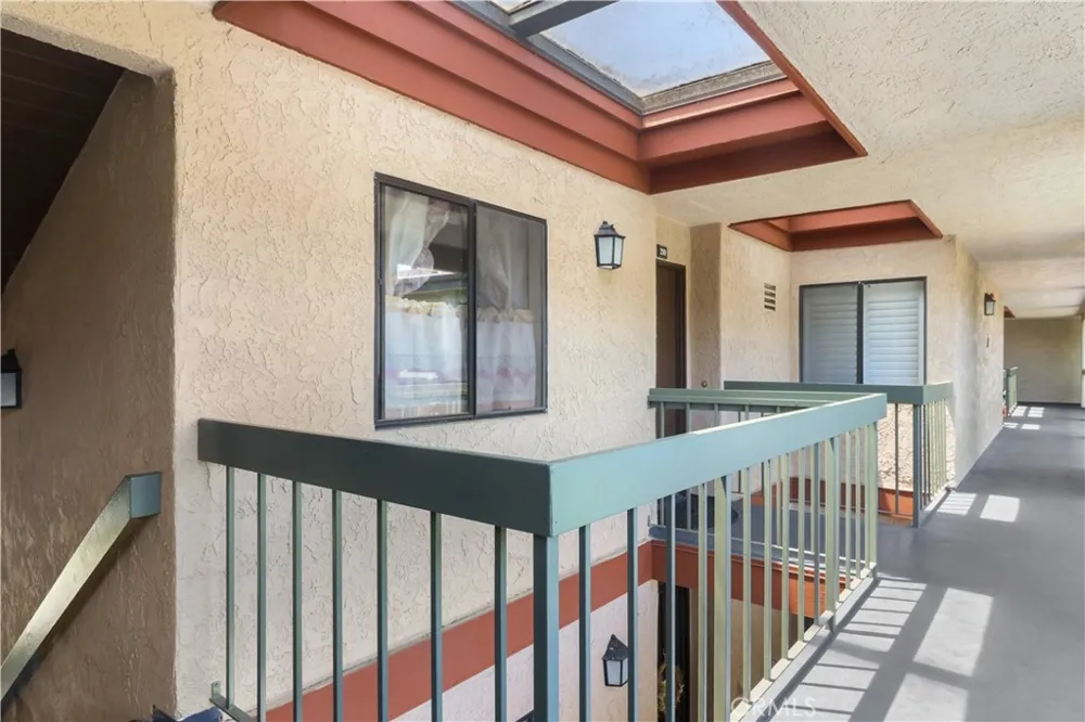 2500 E Willow #210 Signal Hill, CA 90755