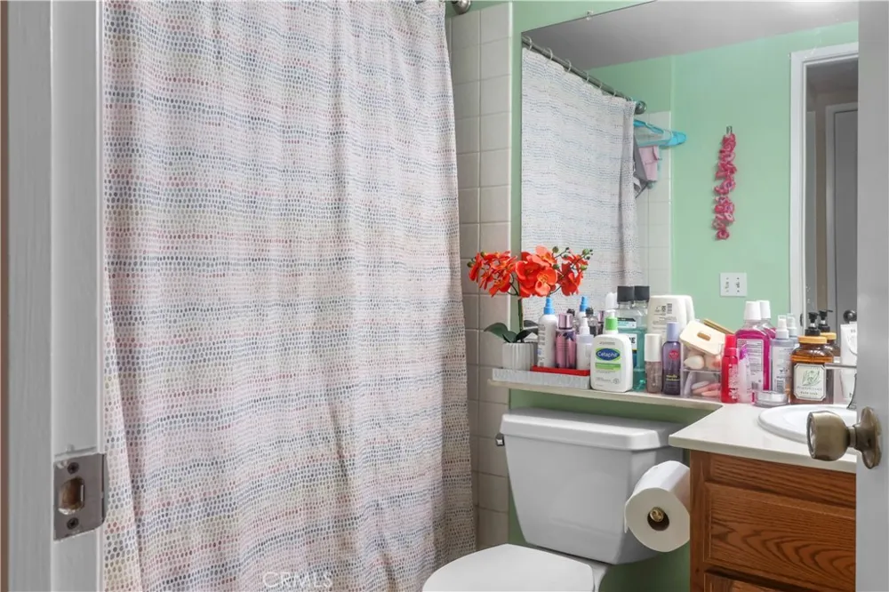 2500 E Willow #210 Signal Hill, CA 90755
