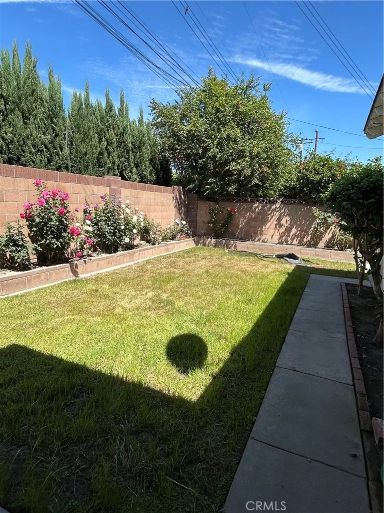 10135 Nichols Street Bellflower, CA 90706