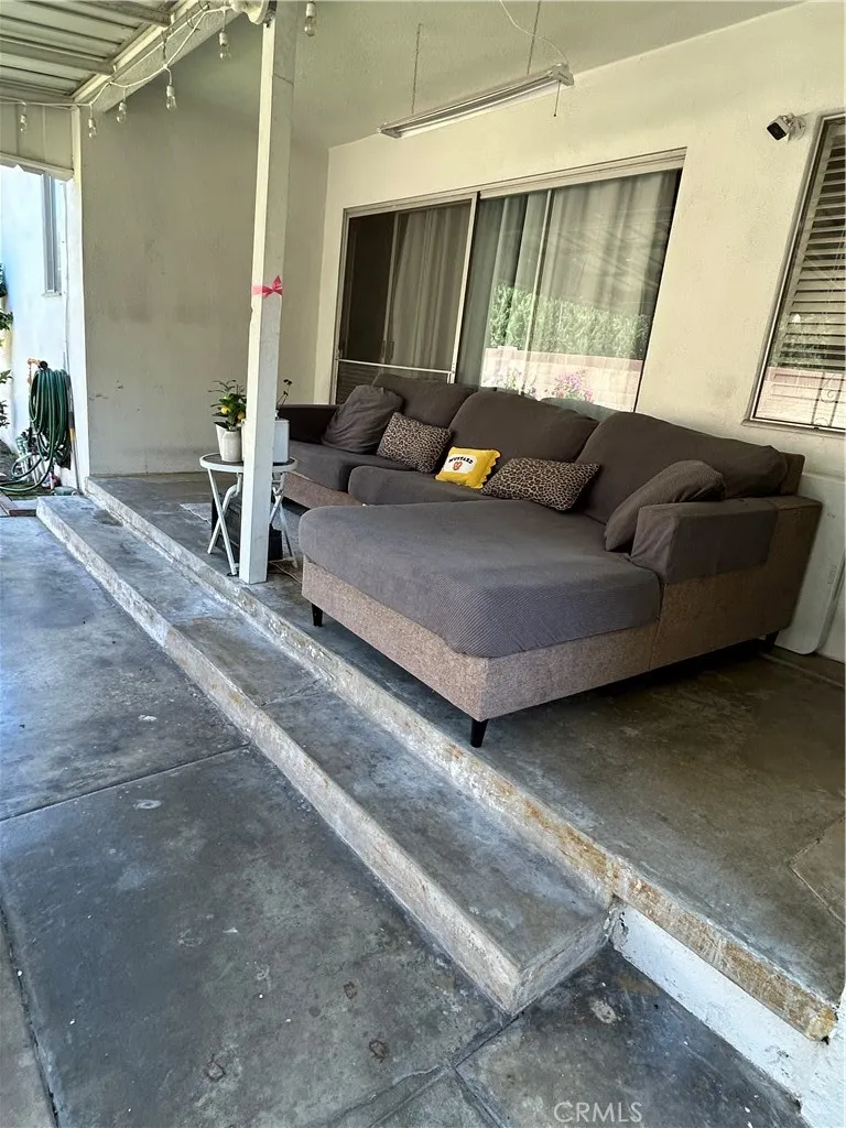 10135 Nichols Street Bellflower, CA 90706