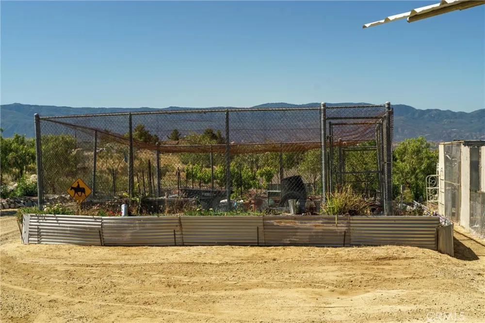 40230 Crazy Horse Canyon Road Aguanga, CA 92536