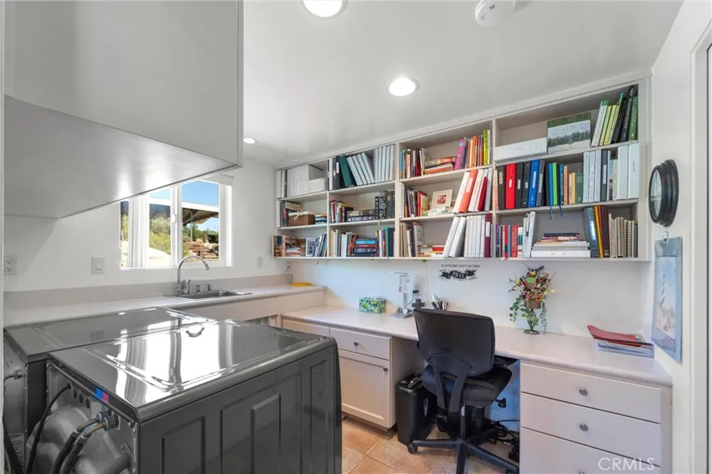 40230 Crazy Horse Canyon Road Aguanga, CA 92536