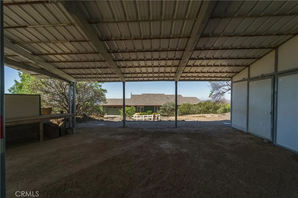 40230 Crazy Horse Canyon Road Aguanga, CA 92536