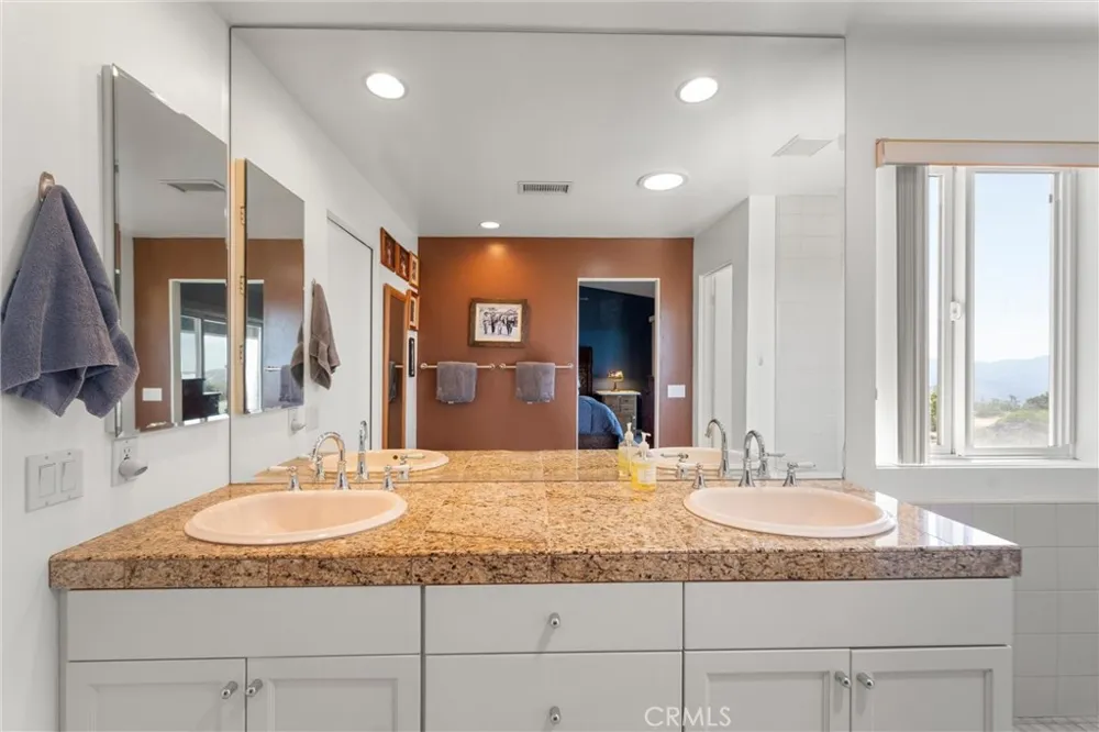 40230 Crazy Horse Canyon Road Aguanga, CA 92536