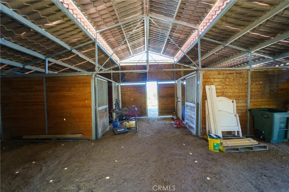 40230 Crazy Horse Canyon Road Aguanga, CA 92536