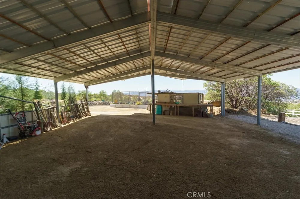 40230 Crazy Horse Canyon Road Aguanga, CA 92536