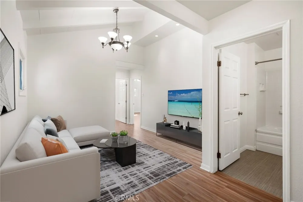 15302 Casimir Avenue Gardena, CA 90249