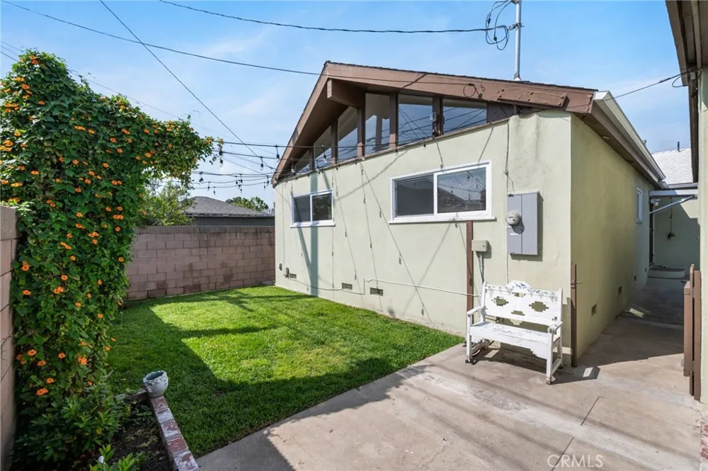 15302 Casimir Avenue Gardena, CA 90249