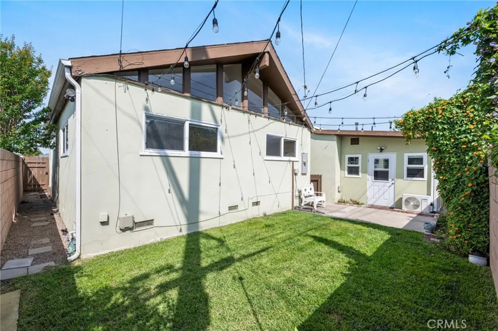 15302 Casimir Avenue Gardena, CA 90249