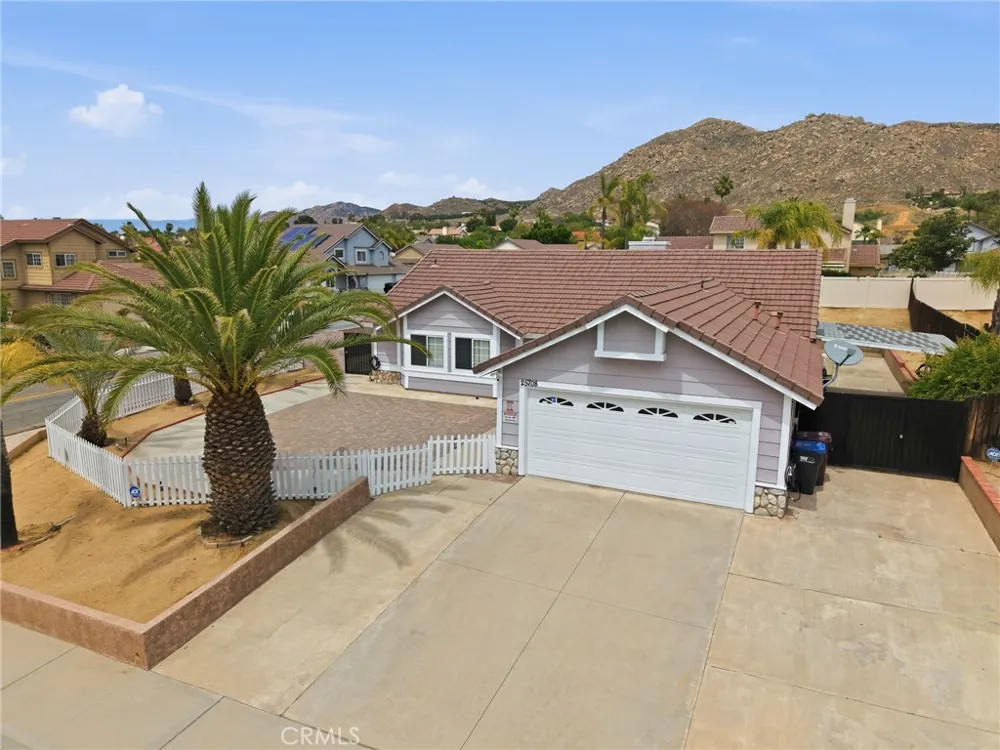 25708 Aspenwood Court