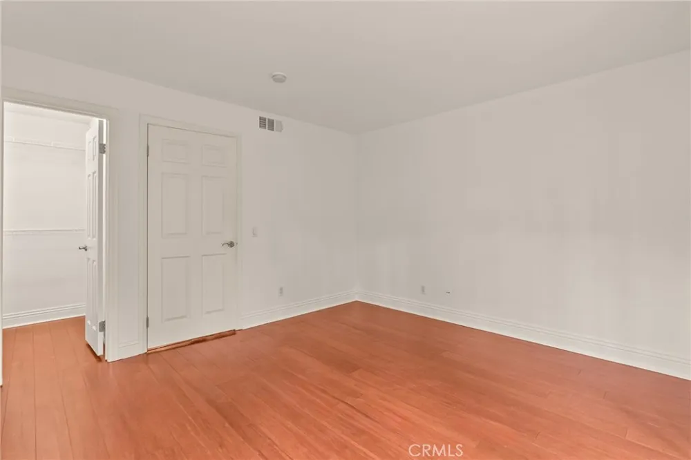 2550 San Gabriel Way #202 Corona, CA 92882