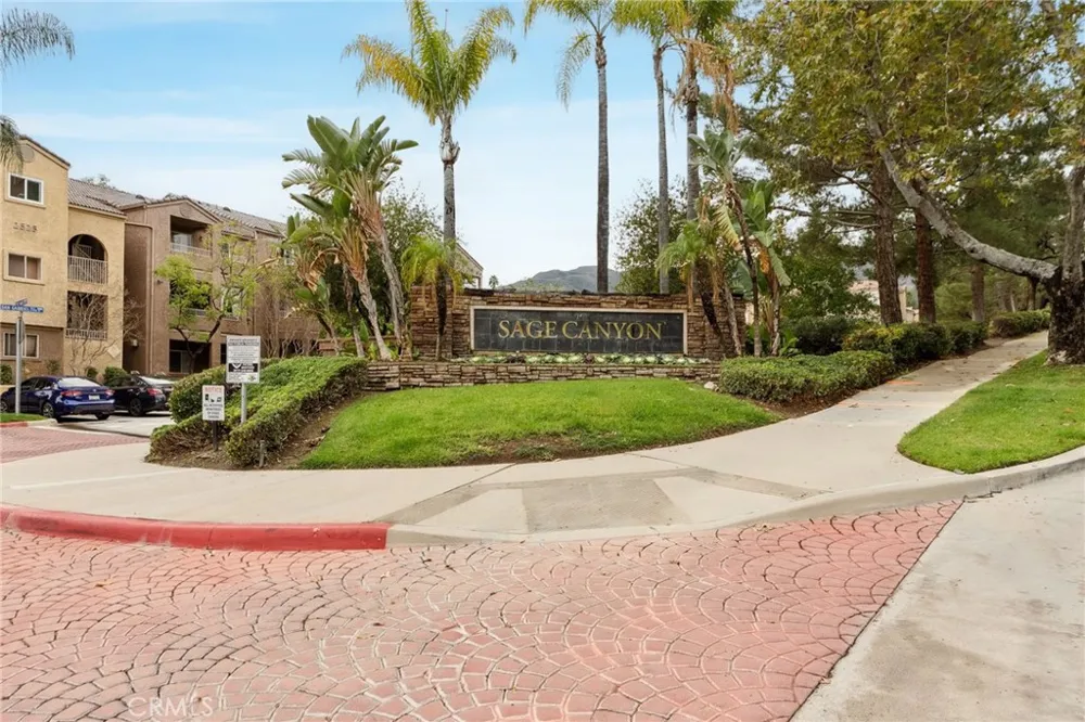 2550 San Gabriel Way #202 Corona, CA 92882