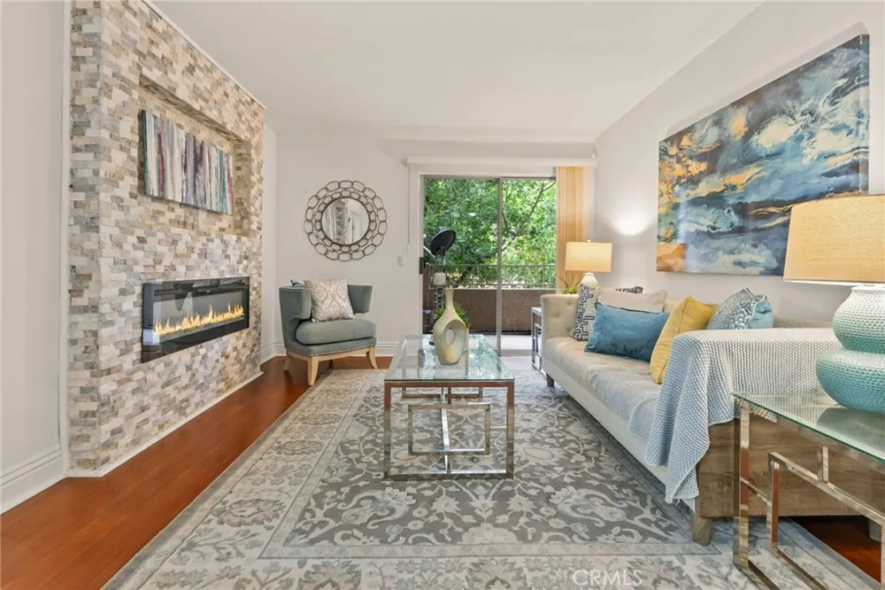 2550 San Gabriel Way #202 Corona, CA 92882