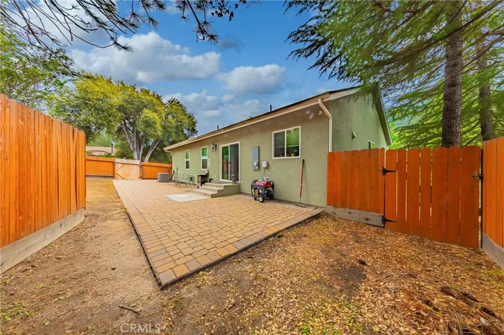 48441 Woodbend Court Oakhurst, CA 93644