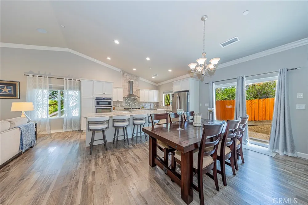 48441 Woodbend Court Oakhurst, CA 93644
