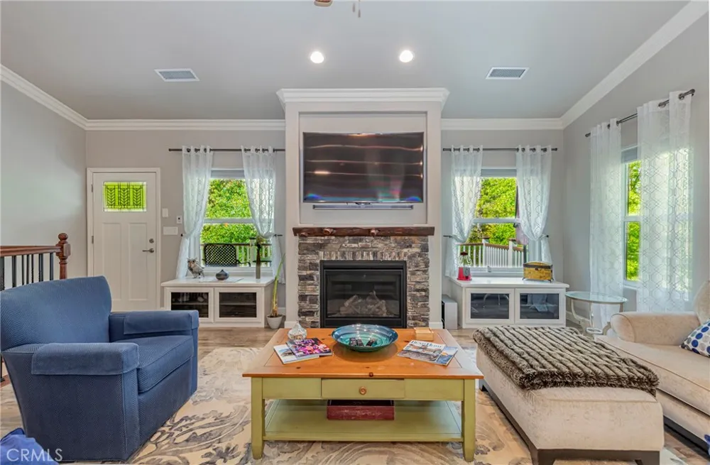48441 Woodbend Court Oakhurst, CA 93644