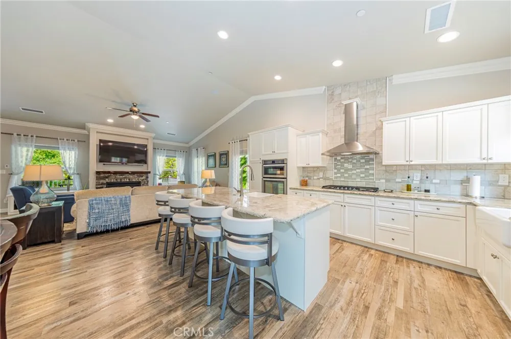 48441 Woodbend Court Oakhurst, CA 93644