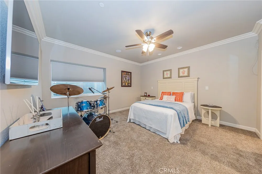 48441 Woodbend Court Oakhurst, CA 93644
