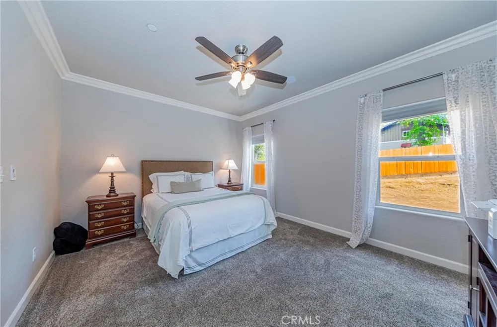 48441 Woodbend Court Oakhurst, CA 93644