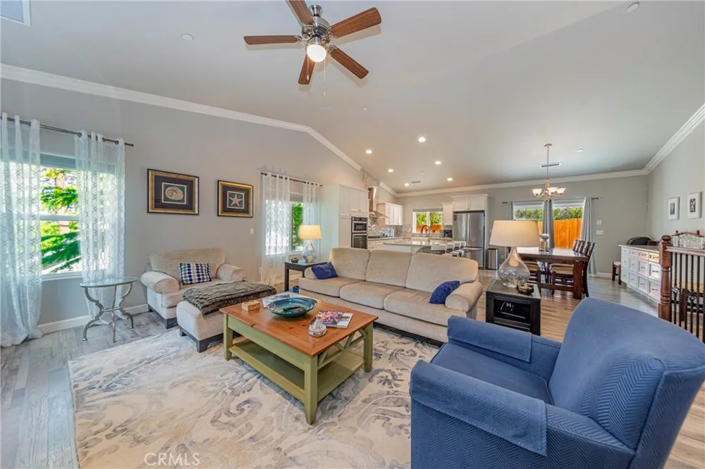 48441 Woodbend Court Oakhurst, CA 93644
