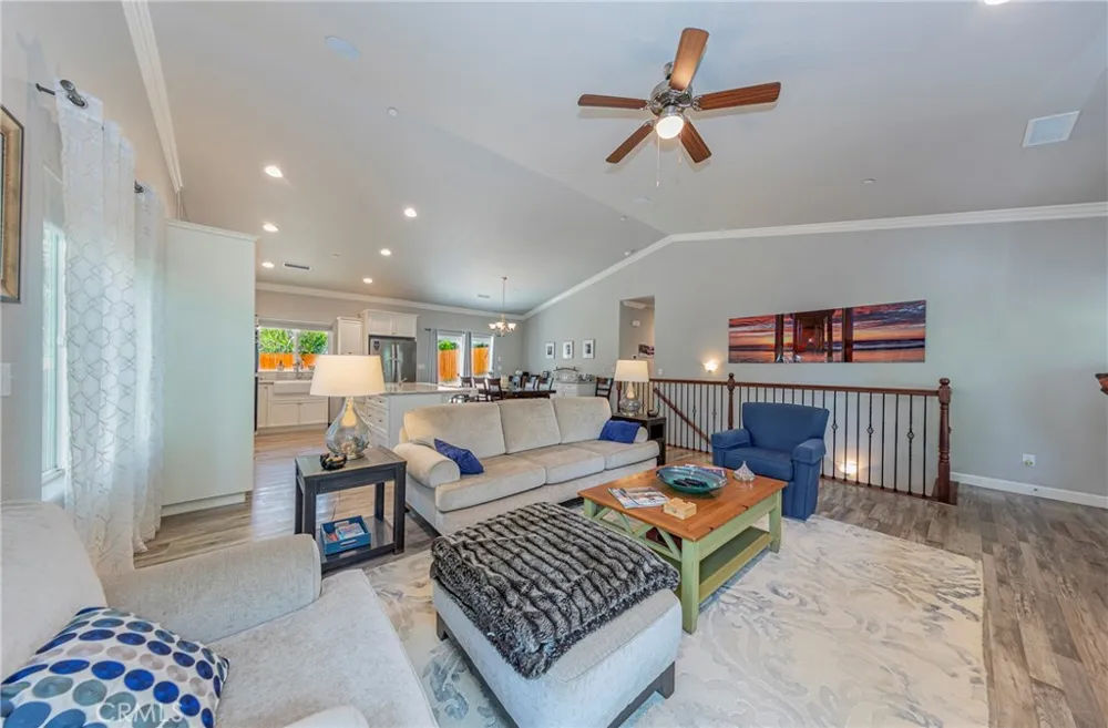48441 Woodbend Court Oakhurst, CA 93644