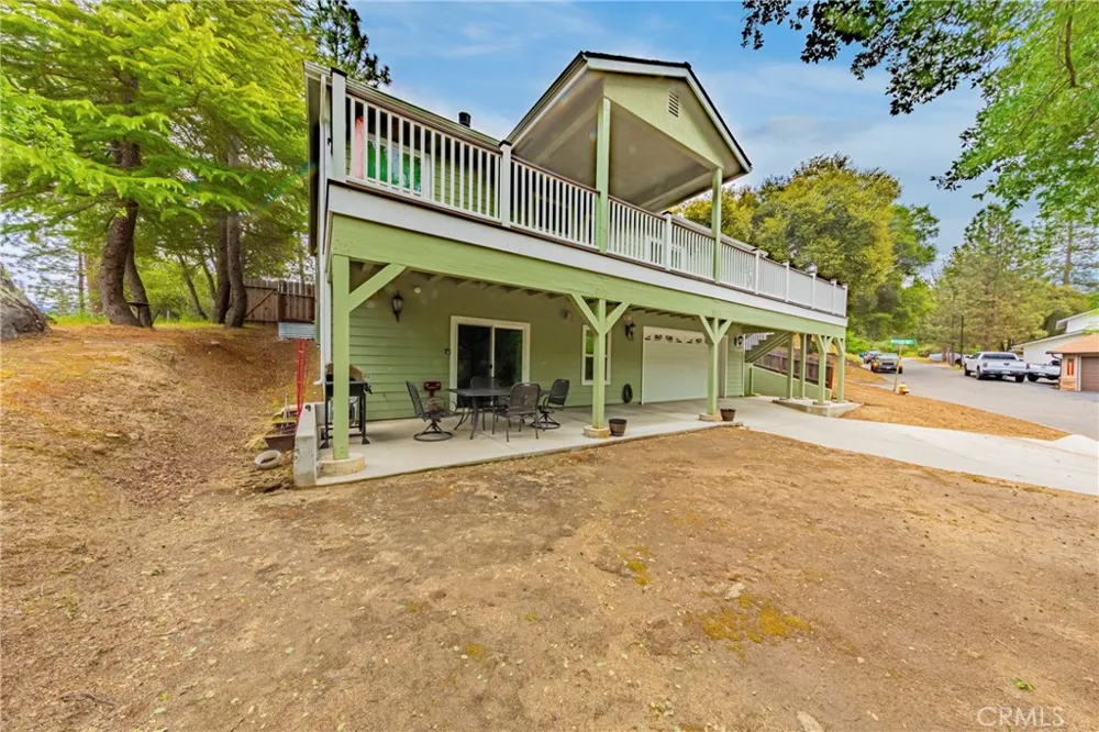 48441 Woodbend Court Oakhurst, CA 93644