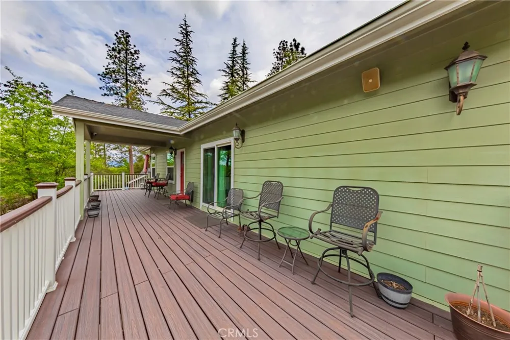 48441 Woodbend Court Oakhurst, CA 93644