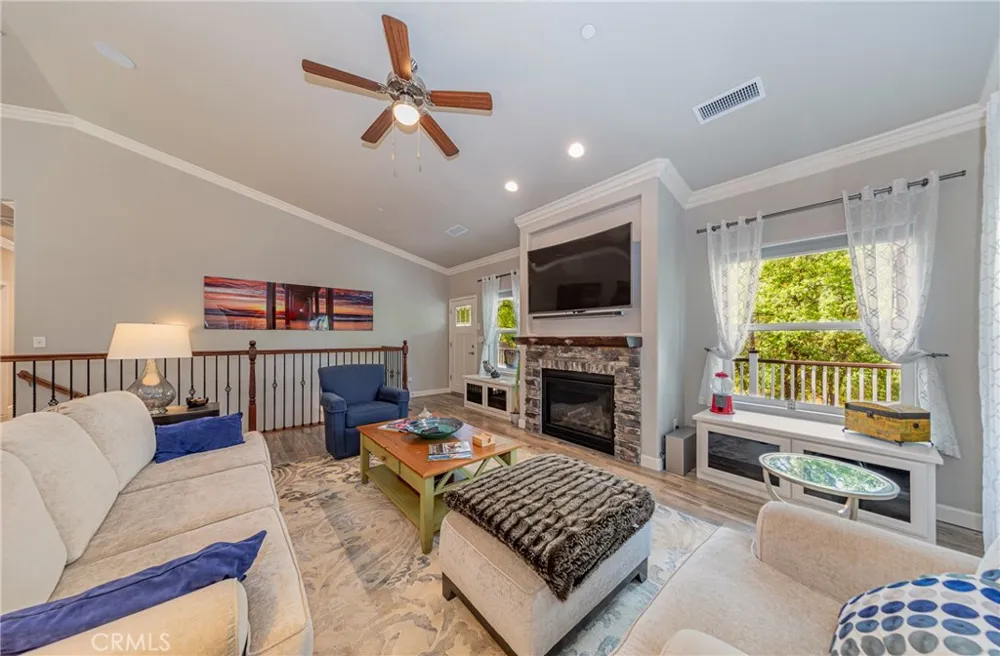 48441 Woodbend Court Oakhurst, CA 93644