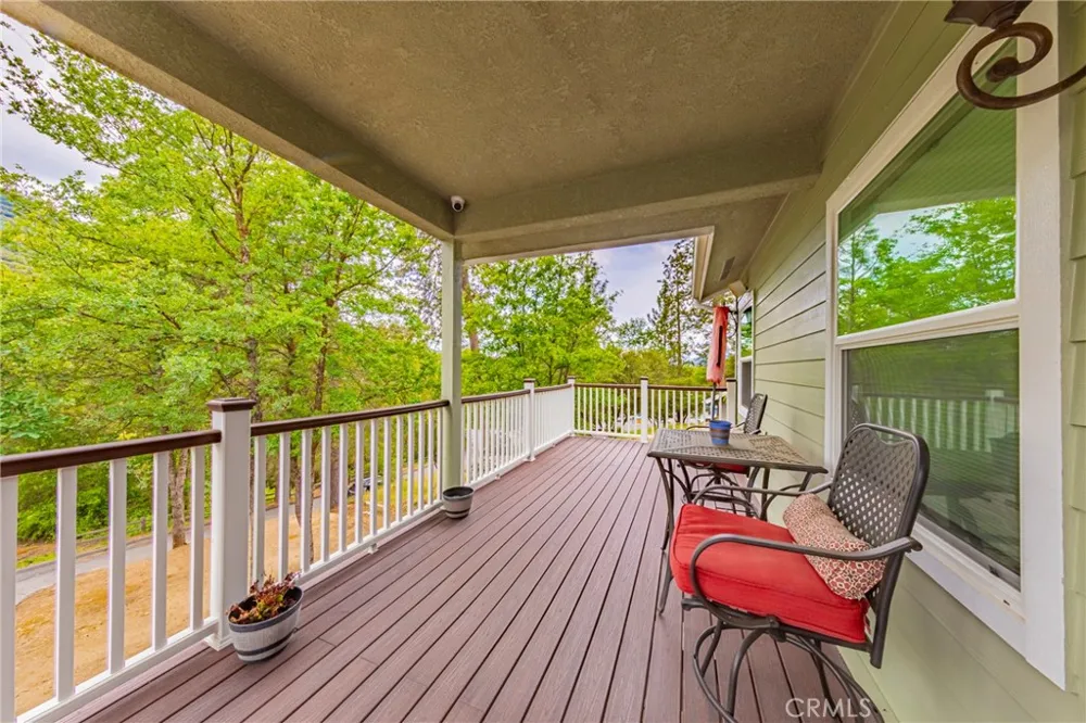 48441 Woodbend Court Oakhurst, CA 93644