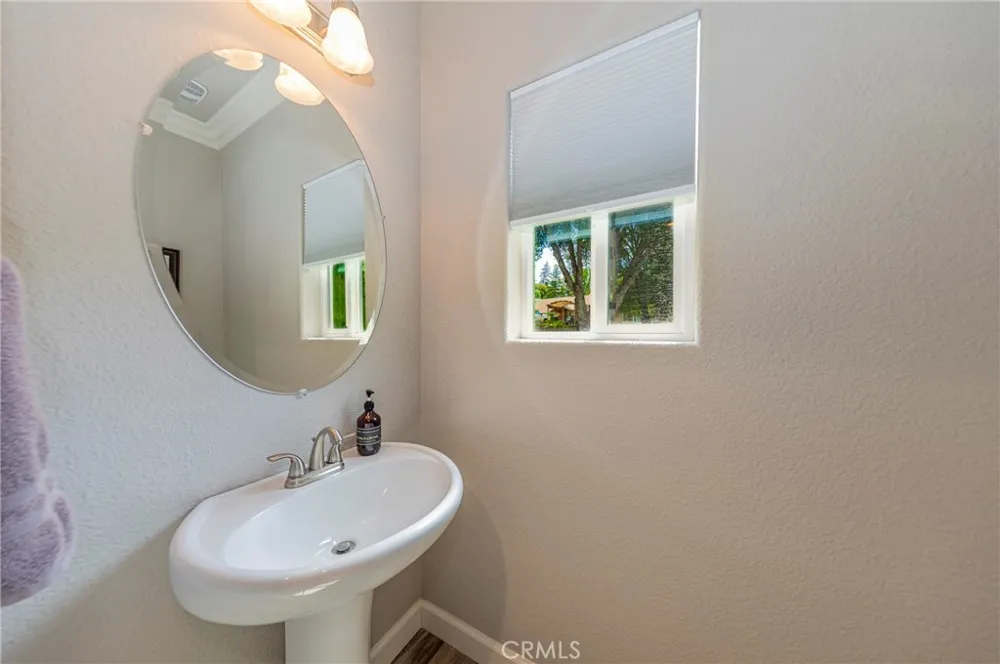 48441 Woodbend Court Oakhurst, CA 93644