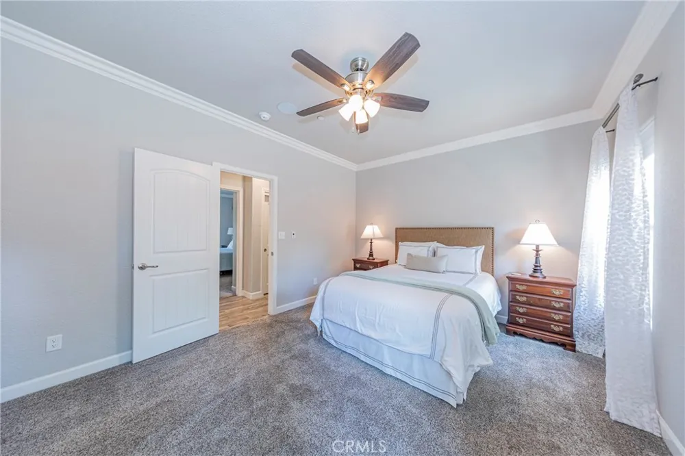 48441 Woodbend Court Oakhurst, CA 93644