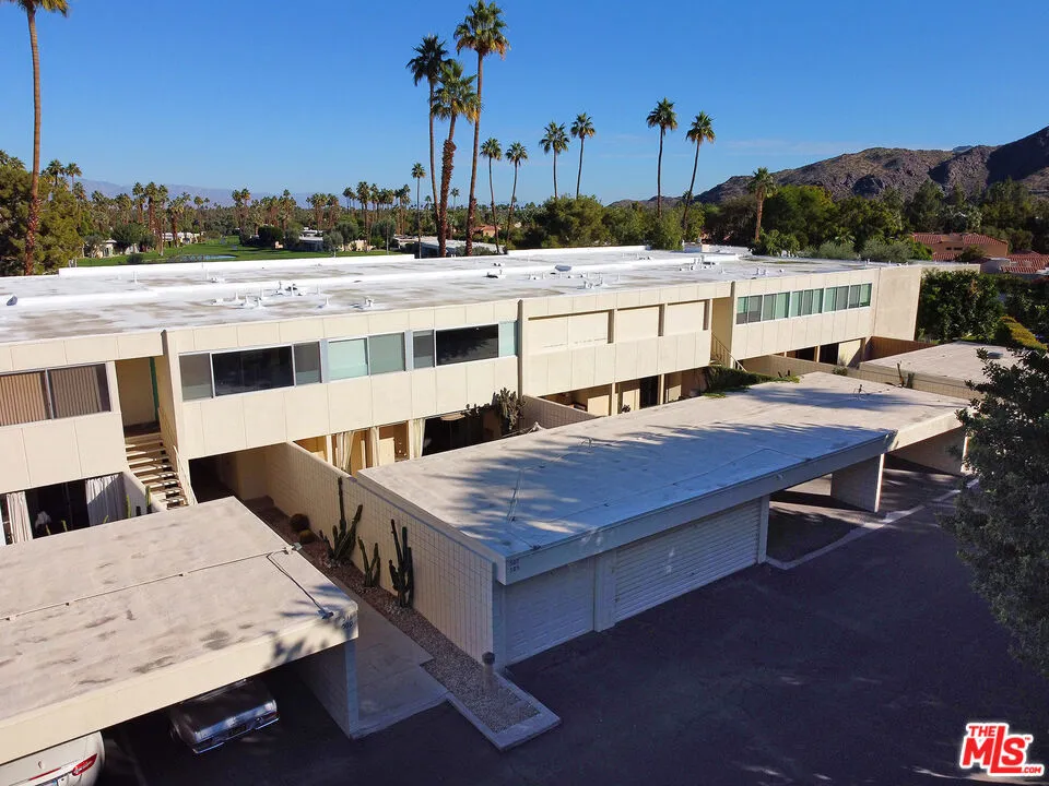 501 Desert Lakes Circle Palm Springs, CA 92264