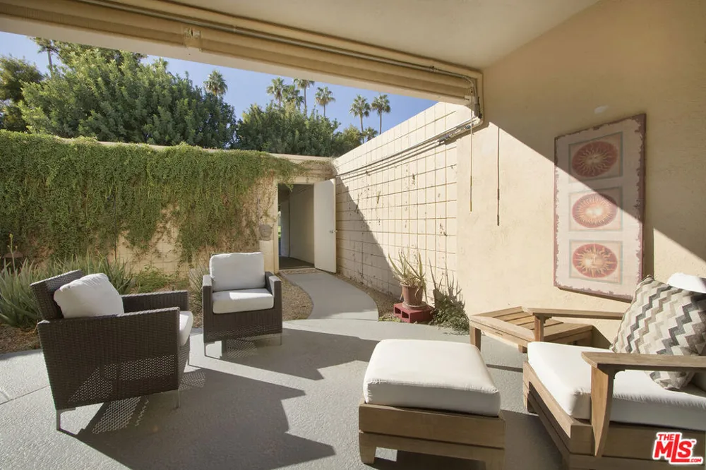 501 Desert Lakes Circle Palm Springs, CA 92264