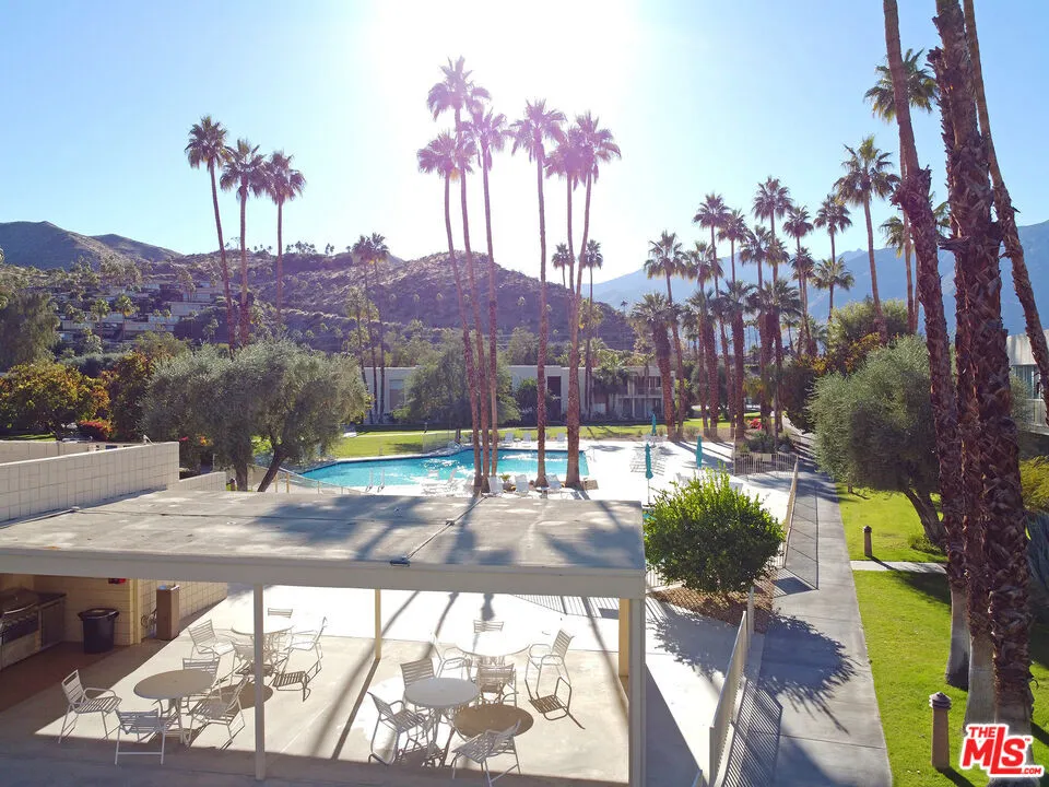 501 Desert Lakes Circle Palm Springs, CA 92264