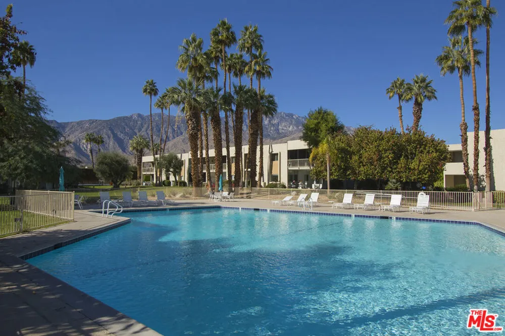 501 Desert Lakes Circle Palm Springs, CA 92264