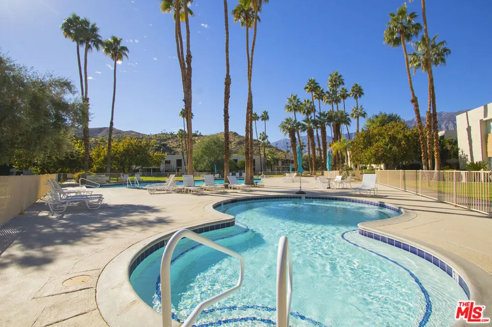 501 Desert Lakes Circle Palm Springs, CA 92264