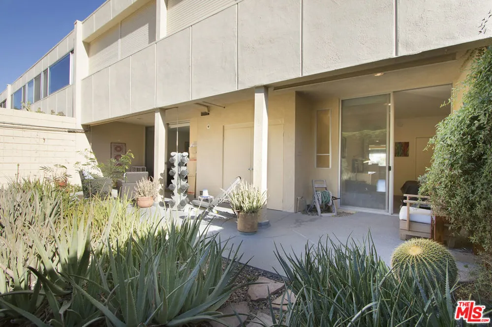 501 Desert Lakes Circle Palm Springs, CA 92264