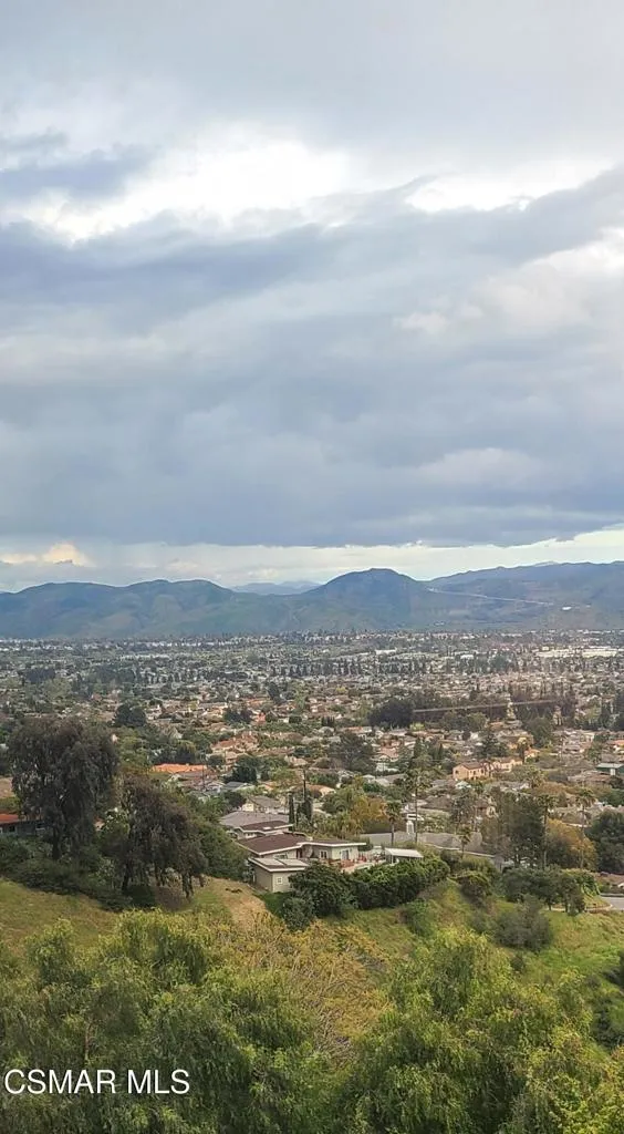 22 Santa Cruz Way Camarillo, CA 93010