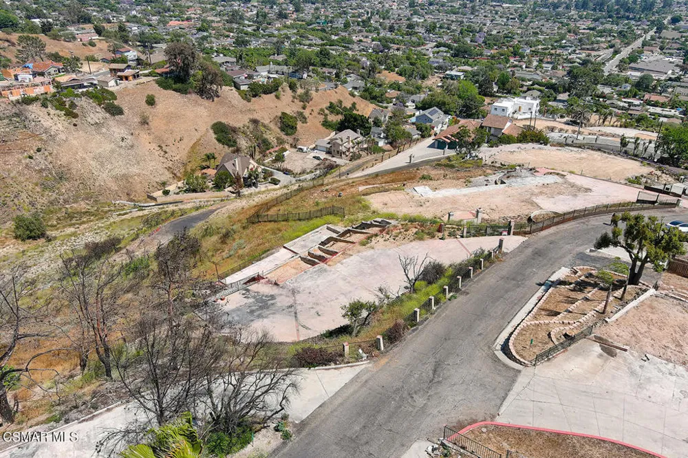 22 Santa Cruz Way Camarillo, CA 93010