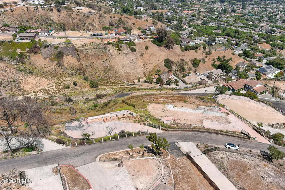 22 Santa Cruz Way Camarillo, CA 93010