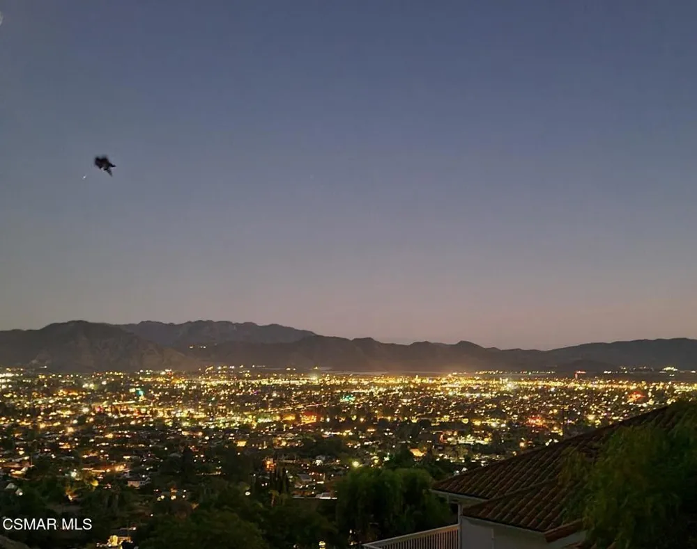 22 Santa Cruz Way Camarillo, CA 93010