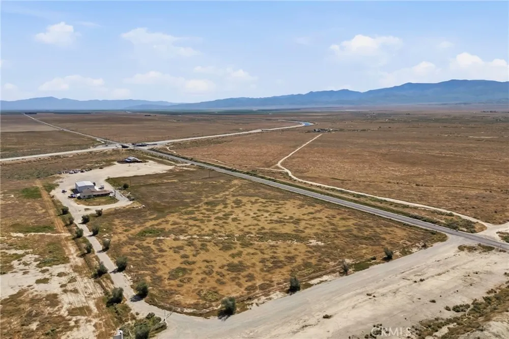 25624 Cadet Maricopa, CA 93252