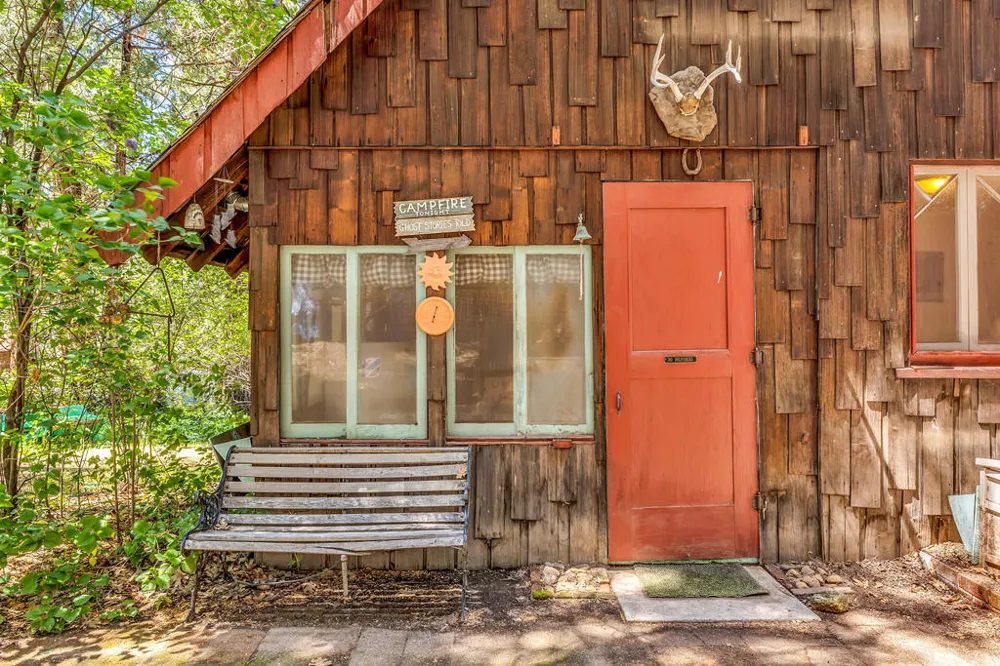 54685 Marian View Drive Idyllwild, CA 92549